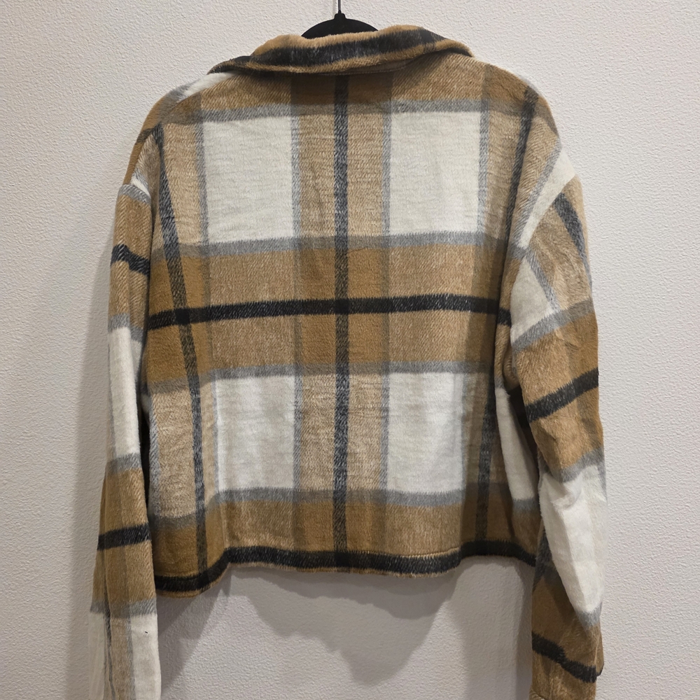 Plaid Button-Up Women's Jacket - Picture 3 of 3